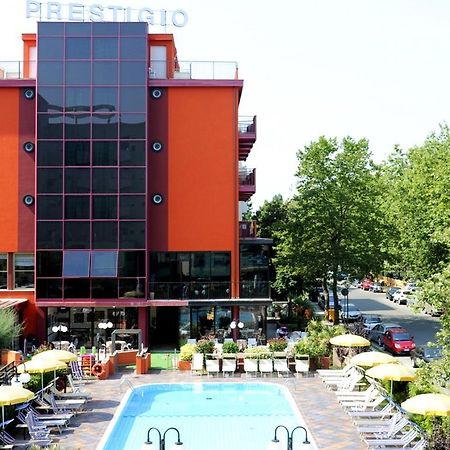 Hotel Prestigio Cesenatico Exterior foto